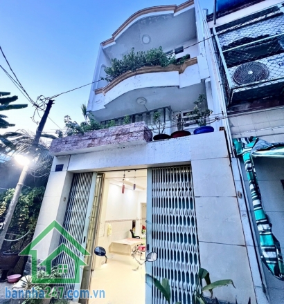 CHỈ 4,5 TỶ (TL) - BÁN GẤP NHÀ 3 TẦNG CHIẾN LƯỢC - SÁT KHU TÊN LỬA - HẺM XE HƠI 5M - 55M² - 3PN - 2WC
