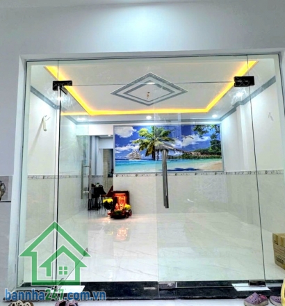 CHỈ 5,8 TỶ – NHÀ NGAY NGUYỄN SƠN – HẺM XE HƠI THÔNG – 62M² – HOÀN CÔNG ĐỦ - 2PN – 2WC * Diện tích: 4,8 x 13m – 62m² * Kết cấu: 2 tầng * Công năng: 2PN – 2WC