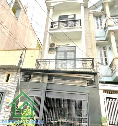 CHỈ 6,8 TỶ – NHÀ 3 TẦNG + SÂN THƯỢNG – GẦN AEON MALL TÂN PHÚ – HXH 6M - 3PN - 3WC Diện tích: 58m² (4 x 14,5m) – vuông vức Kết cấu: 1 trệt + 2 lầu + sân thượng