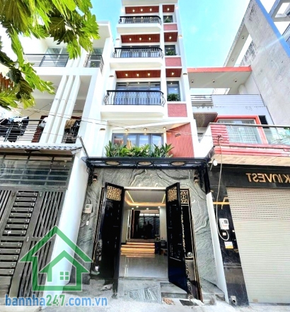 CHỈ 7.9 TỶ - NHÀ ĐẸP Ở NGAY - HẺM 6M - Ô TÔ NGỦ TRONG NHÀ - GẦN AEON TÂN PHÚ - 6 PN, 4 WC Căn nhà nổi bật với kết cấu cao tầng, phù hợp gia đình đông người hoặc khai thác cho thuê, văn phòng.  Mob 0933144037