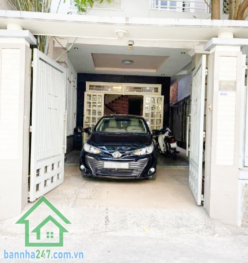 CHỈ 18.9 TỶ – BIỆT THỰ PHỐ NGANG KHỦNG – PHẠM VĂN HAI, P3, TÂN BÌNH DT: 133m² (4.7 x 18m) – Sổ hồng riêng, pháp lý chuẩn. Kết cấu: 3 tầng – 4PN – 4WC. Nhà chính chủ lâu năm.