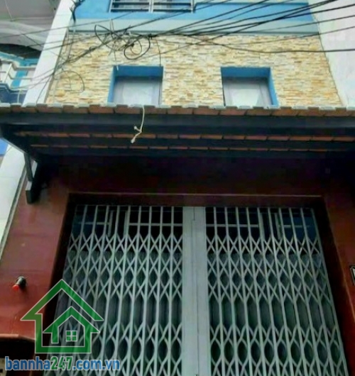 CHỈ 5,4 TỶ – Q11 – NHÀ MỚI 4 TẦNG 34M² – NỞ HẬU TÀI LỘC – HẺM 5M THÔNG – NGAY CHỢ CHIM XANH – 3PN 2WC Kết cấu: 1 trệt, 1 lửng, 1 lầu, sân thượng – 3PN, 2WC, PK, BẾP.