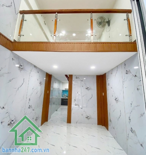CHỈ 4,18 TỶ – SÁT MẶT TIỀN BÌNH THỚI – 3PN – TẶNG NỘI THẤT  Giá tốt khu Quận 11 – vị trí trung tâm – ở ngay! Diện tích: 3 × 8m – 24m² (công nhận 18.9m²)  Diện tích sàn: ~48.6m²