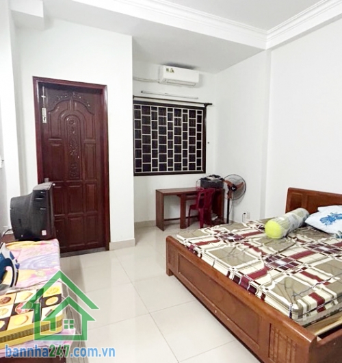 HÀNG HIẾM KHU VIP TÂN SƠN NHÌ – 4 TẦNG – 60M² – CHỈ 10,5 TỶ Hẻm nhựa 10m, khu kinh doanh sầm uất, dân trí cao – cực kỳ hiếm nhà bán- Nhà đẹp, 4 PN, 5 WC, phòng khách, bếp rộng. 