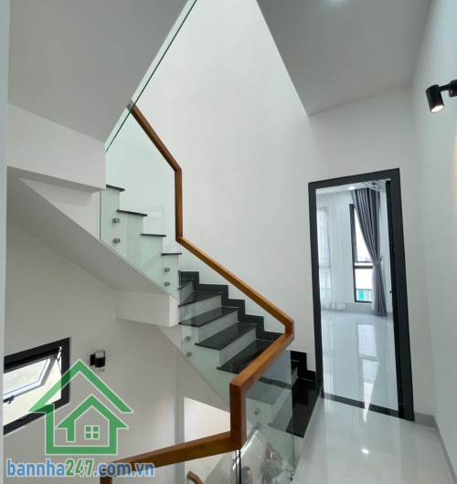 CHỈ 5,85 TỶ – HXH 1 TRỤC – SÁT MẶT TIỀN HÒA BÌNH – LŨY BÁN BÍCH TÂN PHÚ – 3 TẦNG BTCT 3PN - 3WC - NHÀ MỚI ĐẸP
