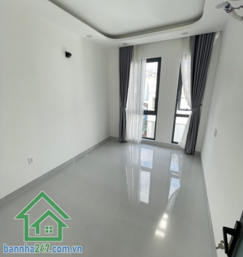 CHỈ 5,85 TỶ – HXH 1 TRỤC – SÁT MẶT TIỀN HÒA BÌNH – LŨY BÁN BÍCH TÂN PHÚ – 3 TẦNG BTCT 3PN - 3WC - NHÀ MỚI ĐẸP