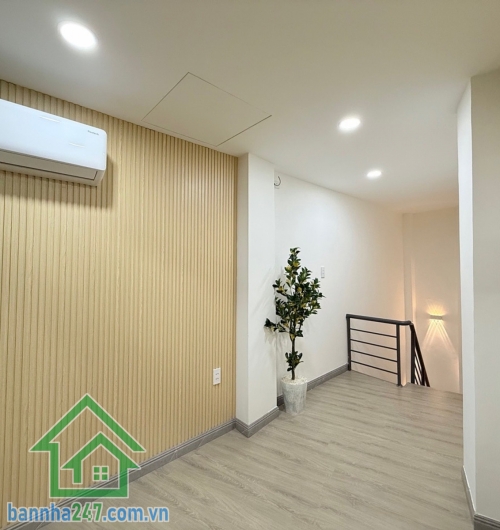 CHỈ 3,79 TỶ – TRUNG TÂM QUẬN 3 – CƯ XÁ ĐÔ THÀNH – 4 TẦNG HOÀN CÔNG ĐỦ – FULL NỘI THẤT – Ở NGAY 