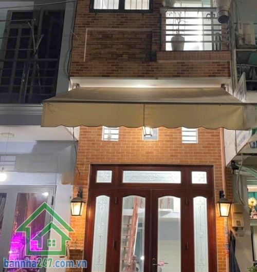 CHỈ 3,2 TỶ – HẺM XE HƠI – CÁCH 2 CĂN RA MẶT TIỀN THOẠI NGỌC HẦU – NHÀ 3 TẦNG Ở NGAY - 2PN - 2WC