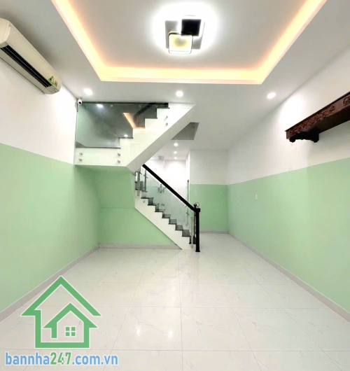 CHỈ 4,48 TỶ - HẺM XE HƠI 7M - NHÀ 2 TẦNG NGAY HẺM ĐẸP NHẤT CHIẾN LƯỢC - SÁT KHU TÊN LỬA - DT: (4x9) M - 2PN - 2WC
