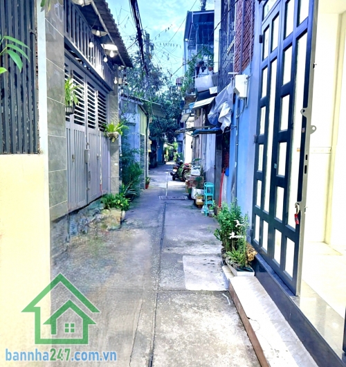 CHỈ 3,65 TỶ - NHÀ ĐẸP 4 TẦNG - NGAY KHU PHỐ ẨM THỰC - VIP TÂN PHÚ - 24M² (4 x 6M) - 3 PHÒNG NGỦ - HOÀN CÔNG ĐẦY ĐỦ