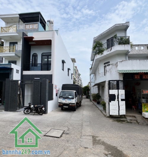 NGAY LÊ VĂN QUỚI – NGÃ TƯ BỐN XÃ – NHÀ MỚI 2 TẦNG – LÔ GÓC 2 MẶT TIỀN ĐƯỜNG 6M – CHỈ 5,3 TỶ