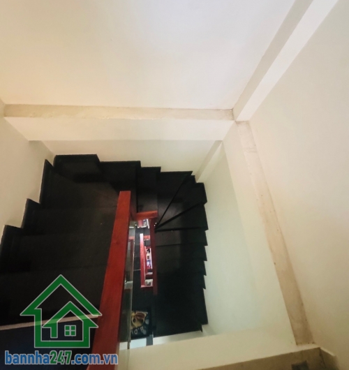 CHỈ 4,8 TỶ – 47M² – 4 TẦNG KIÊN CỐ – HẺM 8M XE TẢI TRÁNH NHAU – ĐƯỜNG SỐ 4 – BÌNH TÂN - 2 PN - 3WC