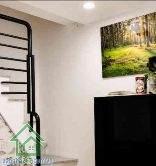 CHỈ 3,3 TỶ – NGAY BÙI THẾ MỸ – NHÀ MỚI Ở NGAY – HẺM 6M XE TẢI TỚI CỬA - DT: (3,9 x 6.5) 2 TẦNG – 2PN – 3WC