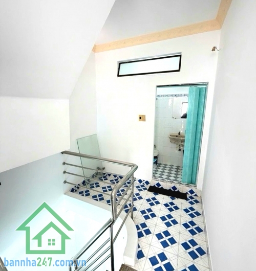 CHỈ 3,35 TỶ – NHÀ 3 TẦNG – HẺM 4M THÔNG – GẦN CHỢ TRẦN VĂN QUANG – P. BẢY HIỀN, TÂN BÌNH – 3PN – SỔ HOÀN CÔNG