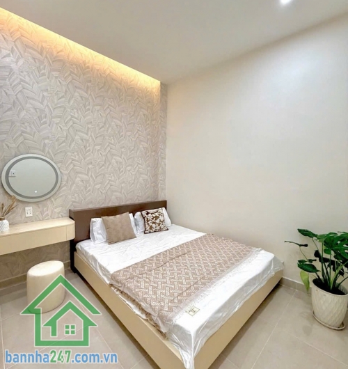 CHỈ 6,39 TỶ THƯƠNG LƯỢNG – NGANG HƠN 8M – NHÀ ĐẸP 2 TẦNG – TẶNG NỘI THẤT – XE HƠI ĐỖ CỬA – TRUNG TÂM TÂN BÌNH