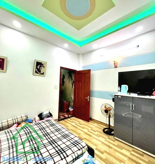 CHỈ 7,5 TỶ – SIÊU PHẨM 5 TẦNG – HẺM NHỰA 8M – ĐƯỜNG SỐ 18B – SÁT TÂN PHÚ – 65M² – 5PN – 6WC