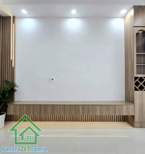 CHỈ 5,15 TỶ TL – HXH – ÂU CƠ – P. BẢY HIỀN – 40M² – 2 TẦNG – 3PN – NHÀ MỚI Ở NGAY * Diện tích: 40m².