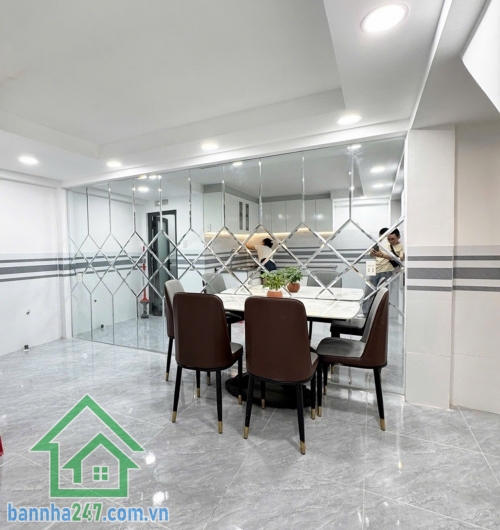 CHỈ 5,4 TỶ – HẺM NHỰA 7M XE TẢI – THÔNG TỨ PHÍA – NHÀ 3 TẦNG – 50,5M² – 3PN – SÁT MẶT TIỀN – GẦN AEON MALL TÂN PHÚ