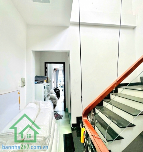 CHỈ 11 TỶ – MẶT TIỀN KHU HỌ LÊ – GẦN LÊ THÚC HOẠCH – 68M² – 4 TẦNG – 5PN - 6WC – Ô TÔ ĐẬU ĐỖ THOẢI MÁI