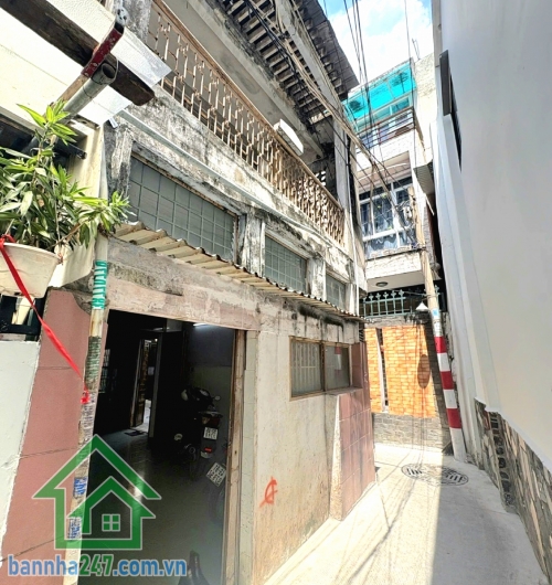 CHỈ 8,5 TỶ TL – NHÀ CHÍNH CHỦ LÂU ĐỜI – PHẠM VĂN HAI – KẾ CMT8 – GẦN QUẬN 10 – 3 MẶT THOÁNG - 72M² (3,9 x 17) - NỞ HẬU 4,5M