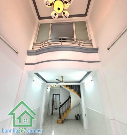CHỈ 8 TỶ - NGAY LÝ THƯỜNG KIỆT – XE HƠI TRÁNH NHAU – 4 MẶT THOÁNG – VỪA Ở VỪA KINH DOANH - 48M² - 4 TẦNG -  4PN, 3W