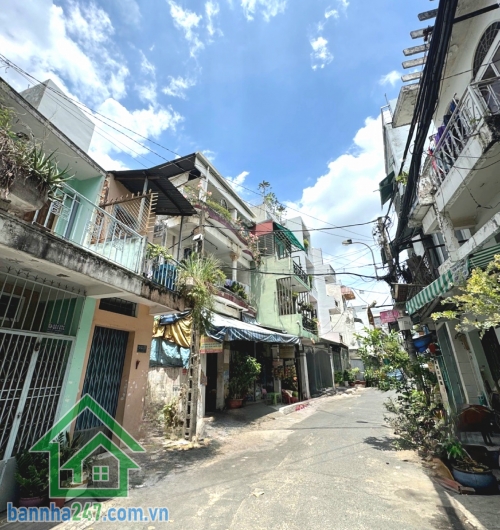 CHỈ 8 TỶ - NGAY LÝ THƯỜNG KIỆT – XE HƠI TRÁNH NHAU – 4 MẶT THOÁNG – VỪA Ở VỪA KINH DOANH - 48M² - 4 TẦNG -  4PN, 3W