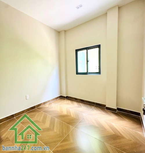 CHỈ 6,18 TỶ – TÂN BÌNH GIÁP QUẬN 10 – LÔ GÓC – HẺM THÔNG – NGANG 4,3M – 42M² – 3PN - 3WC
