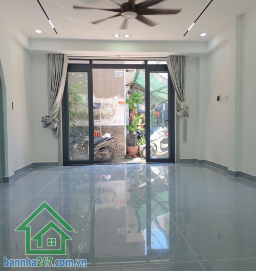 NHÀ GÓC TRỊNH ĐÌNH TRỌNG – HẺM 4M – CÁCH HẺM XE HƠI 10M – HOÀN CÔNG ĐỦ - 4,85 TỶ
