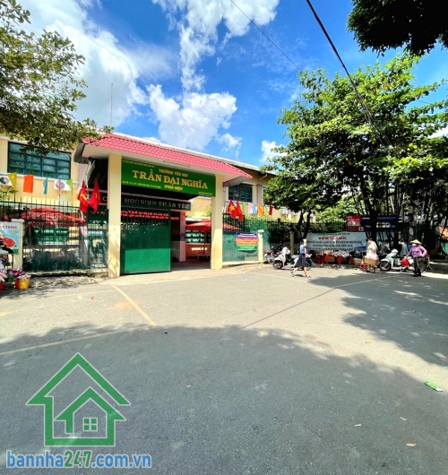 H3G GẦN HẺM XE TẢI THÔNG – GẦN TÂN PHÚ - 3 TẦNG – 32,5M² (4 x 8,03) – 3 PN – SỔ MỚI 2026 - NHỈNH 3 T.Ỷ