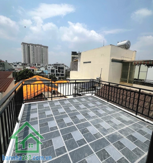 CHỈ 10,5 TỶ – NHÀ LÊ VĂN SỸ – HẺM XE HƠI ĐỖ CỬA – 4 PN – 5 WC