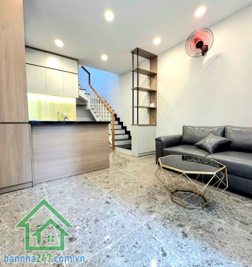 CHỈ 3,95 TỶ – NHÀ ĐẸP 2 TẦNG MỚI 100% - DTSD: 50M² – TÂN BÌNH – FULL NỘI THẤT Diện tích: 25m² Kết cấu: 1 trệt 1 lầu – nhà xây chắc chắn * Nhà mới 100%, mua là vào ở ngay