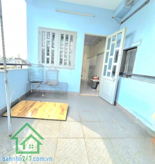 CHỈ 5,5 TỶ – NHÀ 4 TẦNG HXH THÔNG – NI SƯ HUỲNH LIÊN, TÂN BÌNH - 3PN - 3WC Vị trí: Ni Sư Huỳnh Liên, P.10, Tân Bình Hẻm xe hơi – xe tải vào thoải mái. Diện tích: 38m²