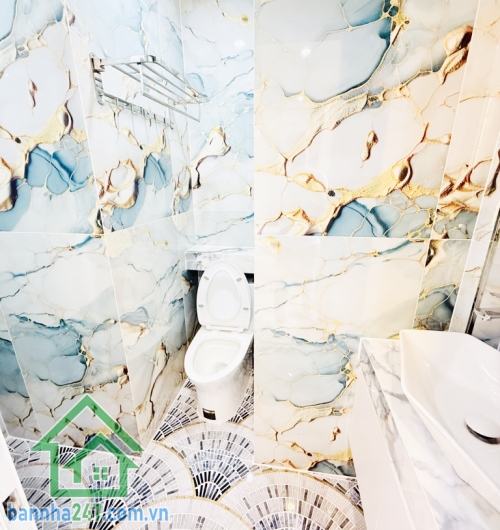 CHỈ 4,1 TỶ – NHÀ 3 TẦNG ĐẸP LUNG LINH – HẺM XE HƠI, GẦN MẶT TIỀN – FULL NỘI THẤT – TÂN BÌNH - 2PN, 3 WC.  Ngang hơn 5m, nhà mới đẹp hiện đại. 3 tầng.