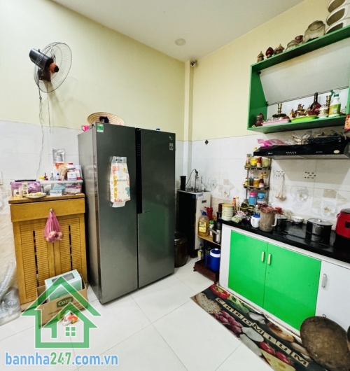 NHÀ MỚI LẠC LONG QUÂN - ÂU CƠ TÂN BÌNH – HẺM XE HƠI – 47M2 NỞ HẬU – NGANG 4.6M – 2 TẦNG – CHỈ 5.4 TỶ TL Diện tích: 47m2, ngang 4.4m nở hậu đẹp. Kết cấu: 1 trệt + 1 lầu. 3PN - 2WC. 