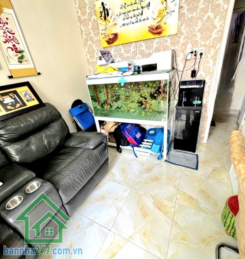 CHỈ 7.2 TỶ – TRUNG TÂM QUẬN 10 - HẺM Ô TÔ THÔNG – GẦN MẶT TIỀN – NHÀ ĐẸP 3 TẦNG - TẶNG FULL NỘI THẤT – 4PN + WC – KHU HIẾM NHÀ BÁN • Trung tâm Quận 10, hẻm ô tô thông