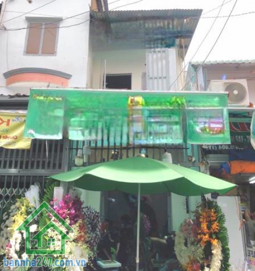 CHỈ 6,99 TỶ – MTKD PHỐ HOA & ẨM THỰC HỒ THỊ KỶ DT: 16.4m² (2.5 x 7.3m) – 2 tầng BTCT.2PN – 2WC, nhà đang cho thuê kinh doanh sầm uất. Đường trước nhà 8m, khu khu chợ hoa – phố ẩm thực nhộn nhịp cả ngày. 