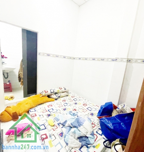 CHỈ 5.1 TỶ (TL) – MTKD LÊ LỘ – 36M² – 2 TẦNG – NHÀ ĐẸP ĐANG CHO THUÊ. Mặt tiền hiếm, đường xe tải tránh, thuận tiện vừa ở vừa kinh doanh hoặc mở văn phòng công ty. 