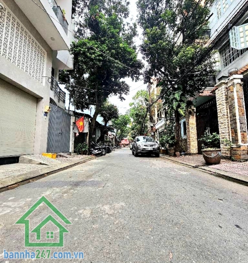 CHỈ 13,5 TỶ (TL) - NHÀ 4 TẦNG BTCT – ĐƯỜNG NHỰA 8M THÔNG – NHẤT CHI MAI, TÂN BÌNH - 5 PN - 6 WC  Diện tích: 56m² (4.1 x 14m) – đất vuông vức, công nhận đủ. Kết cấu: 1 trệt + 3 lầu + sân thượng (4 tầng BTCT) 5 PN - 6 WC