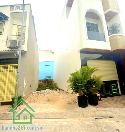 CHỈ 5,1 TỶ TL – HẺM XE HƠI –LÔ ĐẤT CHIẾN LƯỢC – KHU PHÂN LÔ – XÂY TỐI ĐA 5 TẦNG – 74m² NỞ HẬU Diện tích: 74m² (ngang 4m nở hậu 5m, dài 18m) – cực đẹp để xây dựng