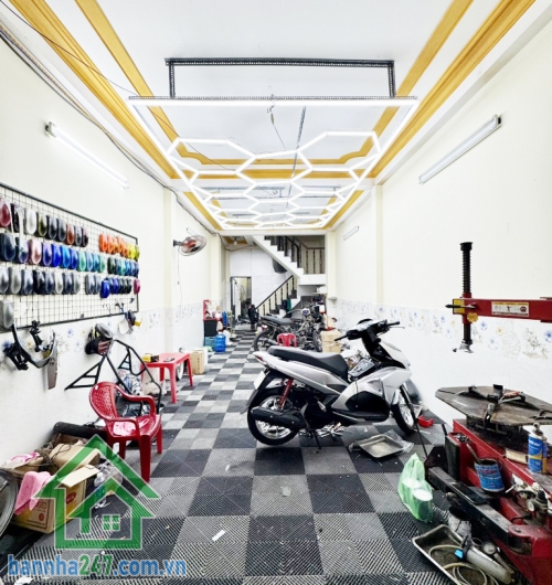 CHỈ 17 TỶ - MẶT TIỀN LÊ VĂN QUỚI – TRUNG TÂM TÂN PHÚ – 66M² – 4 TẦNG BTCT – DÒNG TIỀN CỰC MẠNH  Khu kinh doanh sầm uất, bao quanh bởi Gogi, Hasaki, Techcombank, 