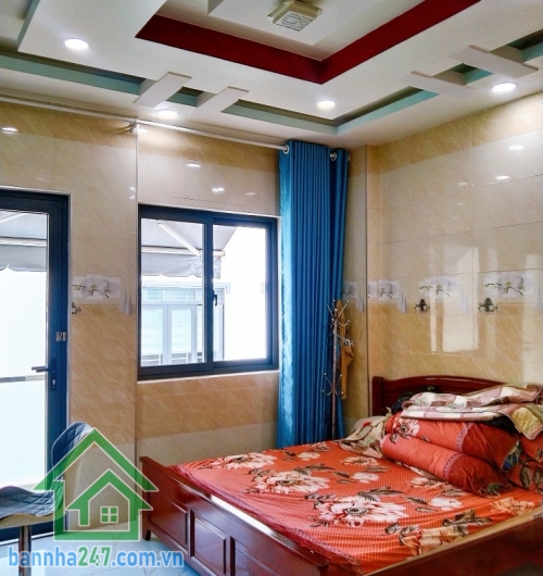 CỰC HIẾM – NHÀ ĐẸP HXH – NGANG 4M – 4 TẦNG - 2PN – 3WC – phòng xông hơi – giếng trời. SÁT NGÃ TƯ BỐN XÃ – CHỈ 4.8 TỶ.