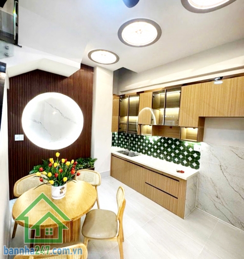 CHỈ 8,9 TỶ – HẺM XE HƠI 8M – NHÀ ĐẸP LÃNH BINH THĂNG – 4 TẦNG - 4PN – 3WC - Ở NGAY