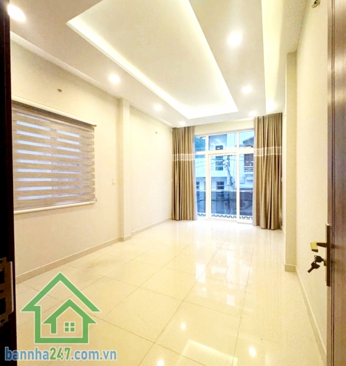 CHỈ 8,9 TỶ – HẺM XE HƠI 8M – NHÀ ĐẸP LÃNH BINH THĂNG – 4 TẦNG - 4PN – 3WC - Ở NGAY