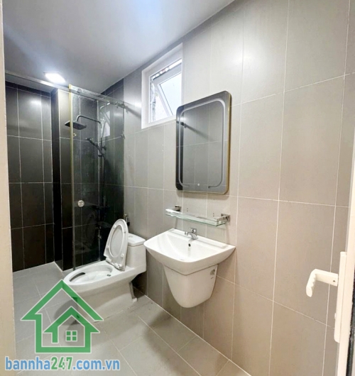 CHỈ 8,9 TỶ – HẺM XE HƠI 8M – NHÀ ĐẸP LÃNH BINH THĂNG – 4 TẦNG - 4PN – 3WC - Ở NGAY