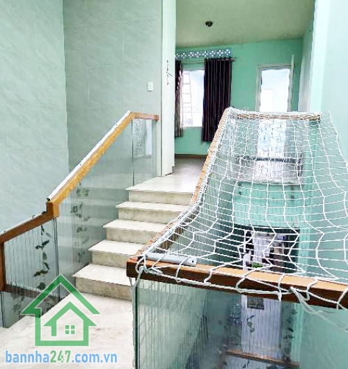 CHỈ 16 TỶ  - MẶT TIỀN TÊN LỬA – SIÊU KINH DOANH ĐA NGÀNH – 4x26.5m – 4 TẦNG –  Vị trí vàng: Mặt tiền Tên Lửa, khu kinh doanh sầm uất bậc nhất Bình Tân – tuyến tuyến đường thương mại tập trung chuỗi cửa hàng, showroom, ngân hàng, spa, cafe...