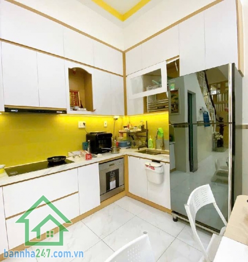 CHỈ 7,3 TỶ – DT: 40M² - NHÀ 4 TẦNG BTCT – 4PN, 3WC - VÀI CĂN RA MT ĐỘC LẬP Khu trung tâm sầm uất P. Tân Thành, Q. Tân Phú, dân trí cao, thuận tiện ra Âu Cơ – Trương Vĩnh Ký – Lũy Bán Bích...