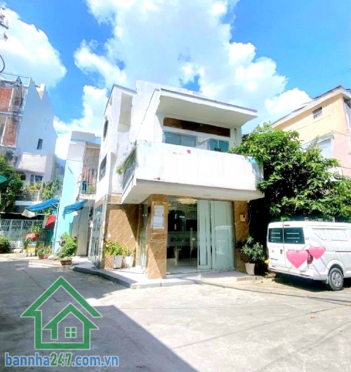 CHỈ 5,7 TỶ – NHÀ MỚI 3 TẦNG BTCT – HXH VƯỜN LÀI, TÂN PHÚ - DT: 33,5M² (4.1x8)M Nở hậu Diện tích: 33,5m² (4.1m x 8m nở hậu) Kết cấu: 1 trệt, 2 lầu, 3 tầng kiên cố