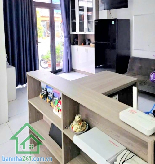 CHỈ 5,7 TỶ – NHÀ MỚI 3 TẦNG BTCT – HXH VƯỜN LÀI, TÂN PHÚ - DT: 33,5M² (4.1x8)M Nở hậu Diện tích: 33,5m² (4.1m x 8m nở hậu) Kết cấu: 1 trệt, 2 lầu, 3 tầng kiên cố