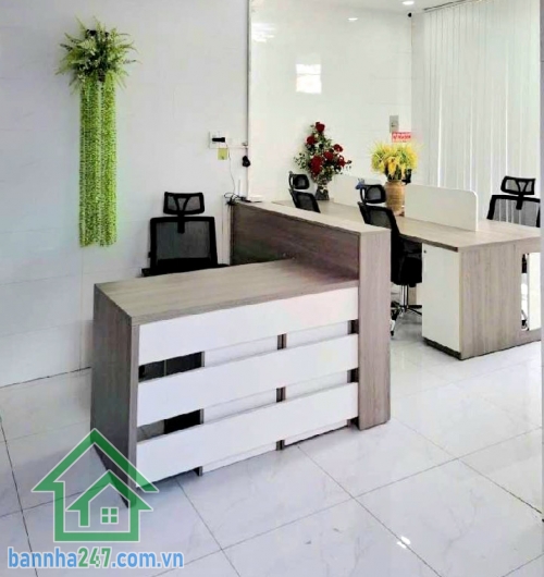 CHỈ 5,7 TỶ – NHÀ MỚI 3 TẦNG BTCT – HXH VƯỜN LÀI, TÂN PHÚ - DT: 33,5M² (4.1x8)M Nở hậu Diện tích: 33,5m² (4.1m x 8m nở hậu) Kết cấu: 1 trệt, 2 lầu, 3 tầng kiên cố