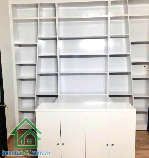 CHỈ 5,7 TỶ – NHÀ MỚI 3 TẦNG BTCT – HXH VƯỜN LÀI, TÂN PHÚ - DT: 33,5M² (4.1x8)M Nở hậu Diện tích: 33,5m² (4.1m x 8m nở hậu) Kết cấu: 1 trệt, 2 lầu, 3 tầng kiên cố